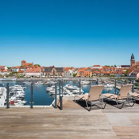 Apartament Mueritzquartier No 13 - In Der Hafenresidenz Mit Kamin & Hafenblick Waren (Mueritz)