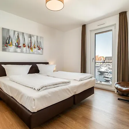 Appartement Mueritzquartier No 13 - In Der Hafenresidenz Mit Kamin & Hafenblick Waren (Mueritz)